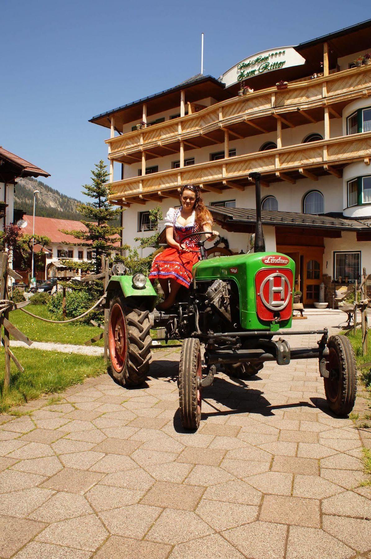טאנהיים Hotel "Zum Ritter" מראה חיצוני תמונה