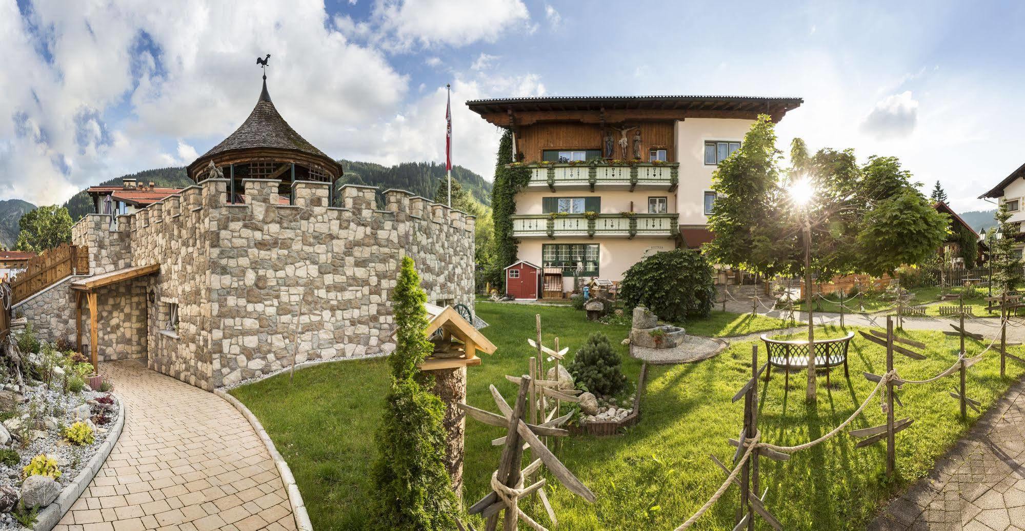 טאנהיים Hotel "Zum Ritter" מראה חיצוני תמונה